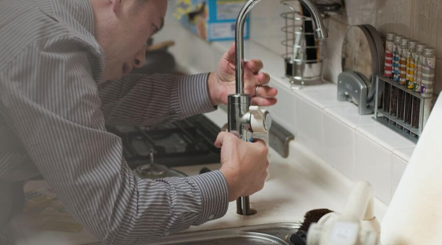 Professional tankless water heater installation in Cheswold, DE